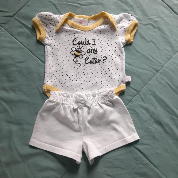 Baby Girl Clothes Lot Of 7 Size 0-3 Months - Picture 2 of 15